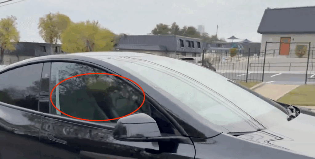 特斯拉Robotaxi全面无安全员测试，自动驾驶迈入关键时刻
